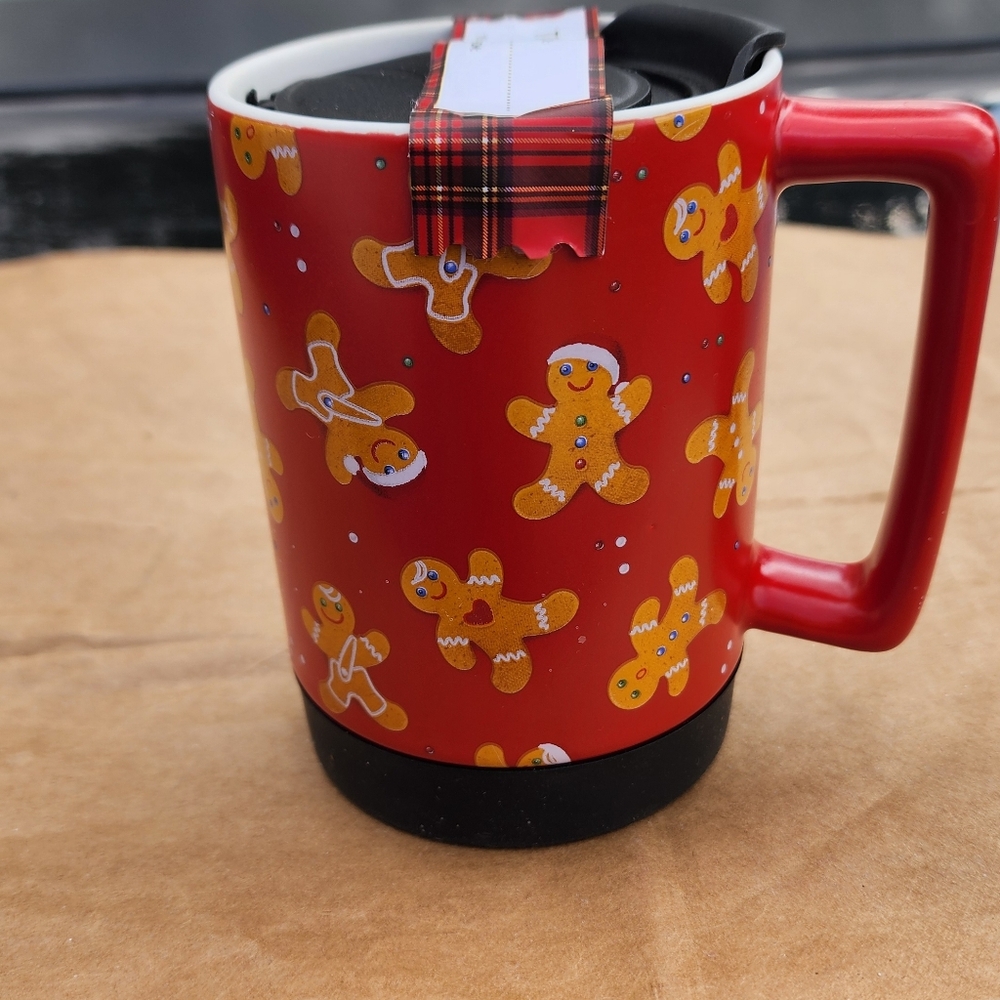 NWT FESTIVE GINGERBREAD MUG TO GO / GIFT